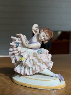 Vintage Volkstedt Porcelain Ballerina Figurine in Pink and Lavender